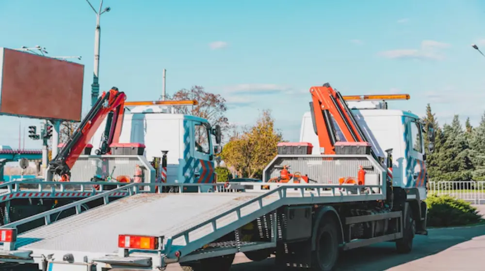 20FT, 28FT and 32FT Open Truck 20FT, 28FT and 32FT Open Truck